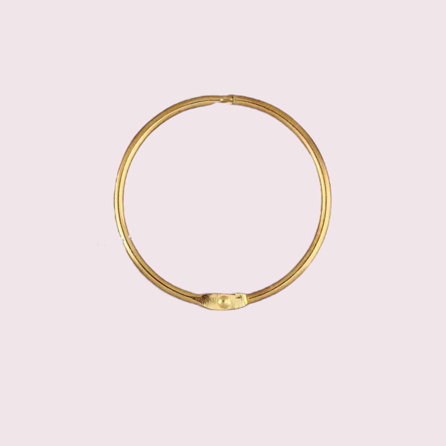 Gouden ring voor nagel waaier.
